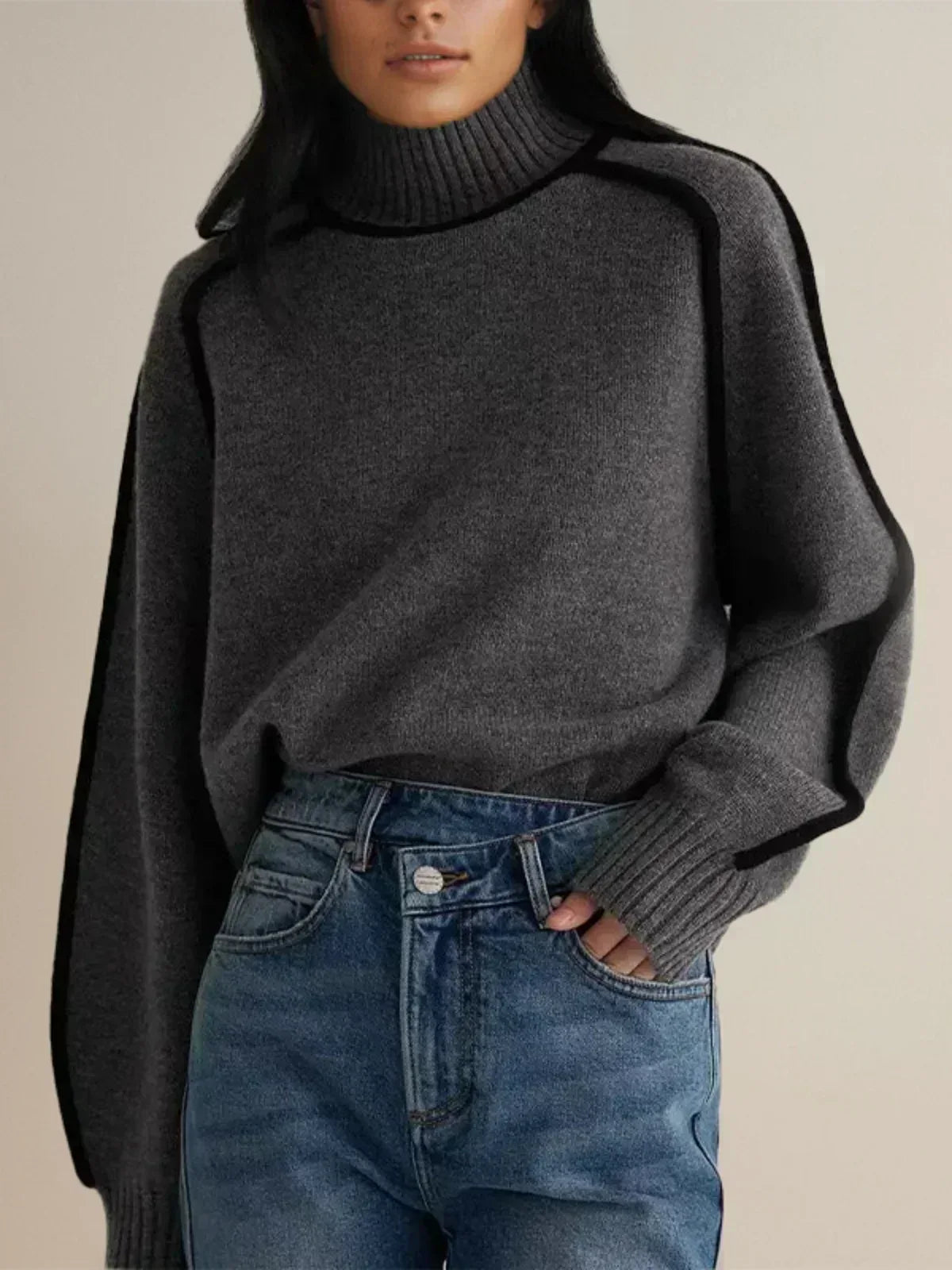 Elegant Turtleneck sweater